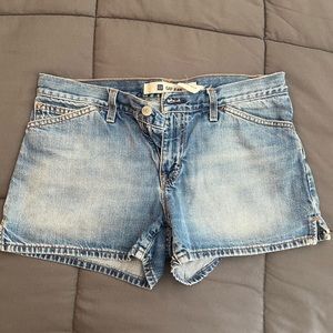 Women’s Gap Jean Shorts